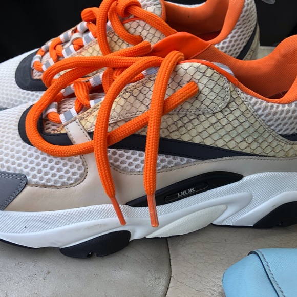 Size 9 in men I paid $1800 I will sell them for $800 - Picture 2 of 10